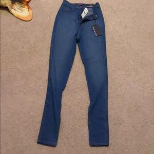 Fashion Nova high waisted skinny jeans